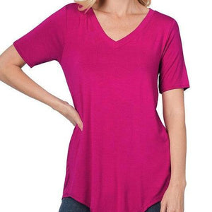 LUXE RAYON SHORT SLEEVE V-NECK HI-LOW HEM TOP by VYSN